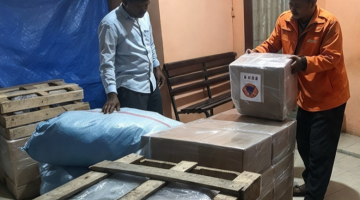 BNPB SERAHKAN PERALATAN PEMADAM, BPBD TANJAB BARAT: AKAN DIJAGA & DIRAWAT BAIK